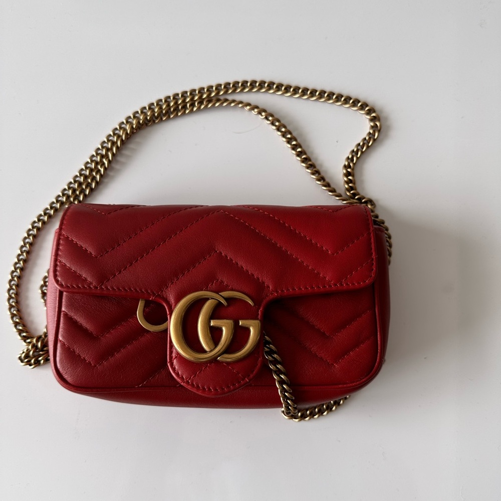 Gucci mini Mormont! very good condition proof of purchase available